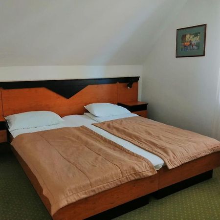 Pensiunea Colina Poiana Brasov Exterior foto
