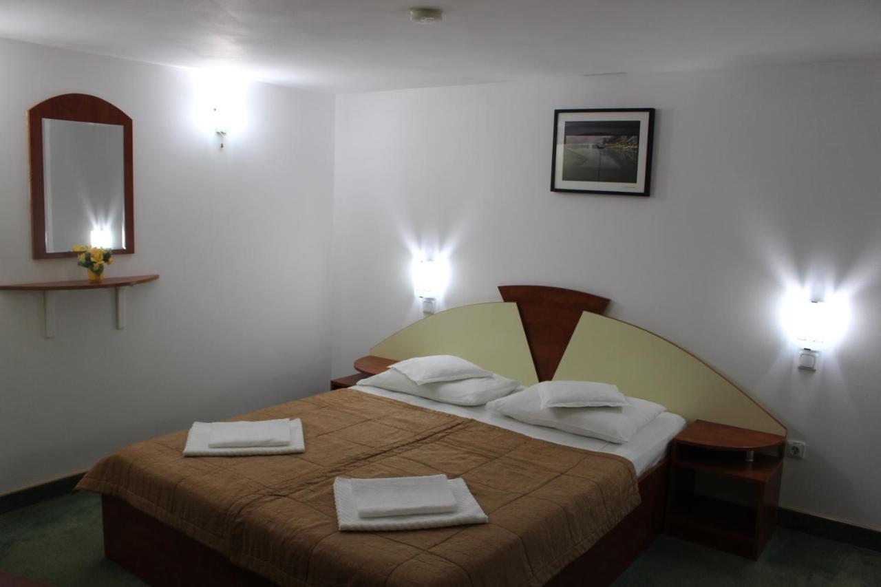 Pensiunea Colina Poiana Brasov Exterior foto